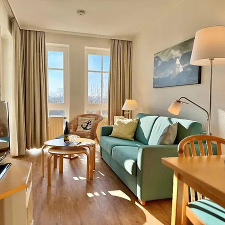 Ostseeurlaub - Stilvolle Mit Balkon In