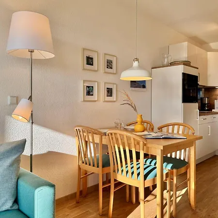 Ostseeurlaub - Stilvolle Mit Balkon In Apartmán